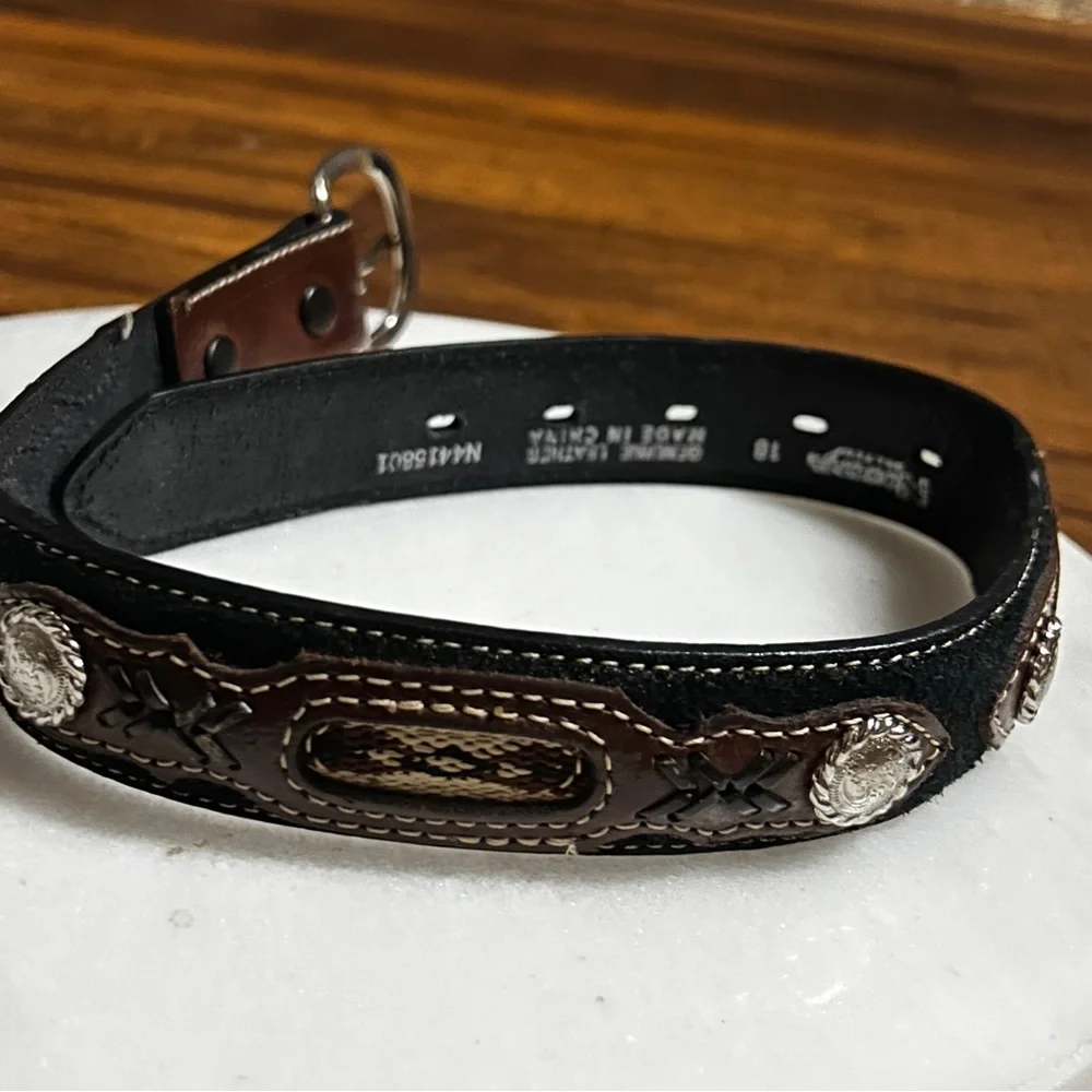Nocona Belt Co. ~ Boys Size 18 ~ Western ~ Brown & Black Leather W/Conchos Belt